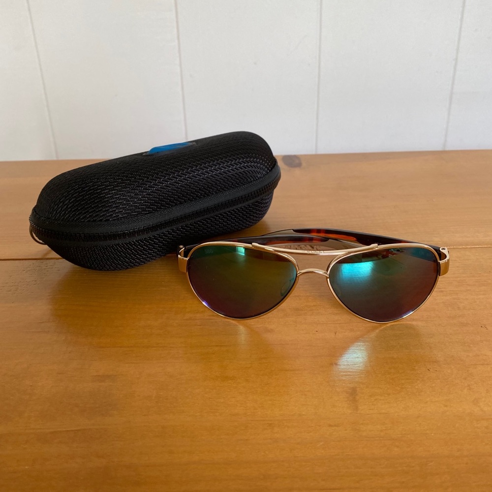 Costa Loreto Women’s Polarized Aviators